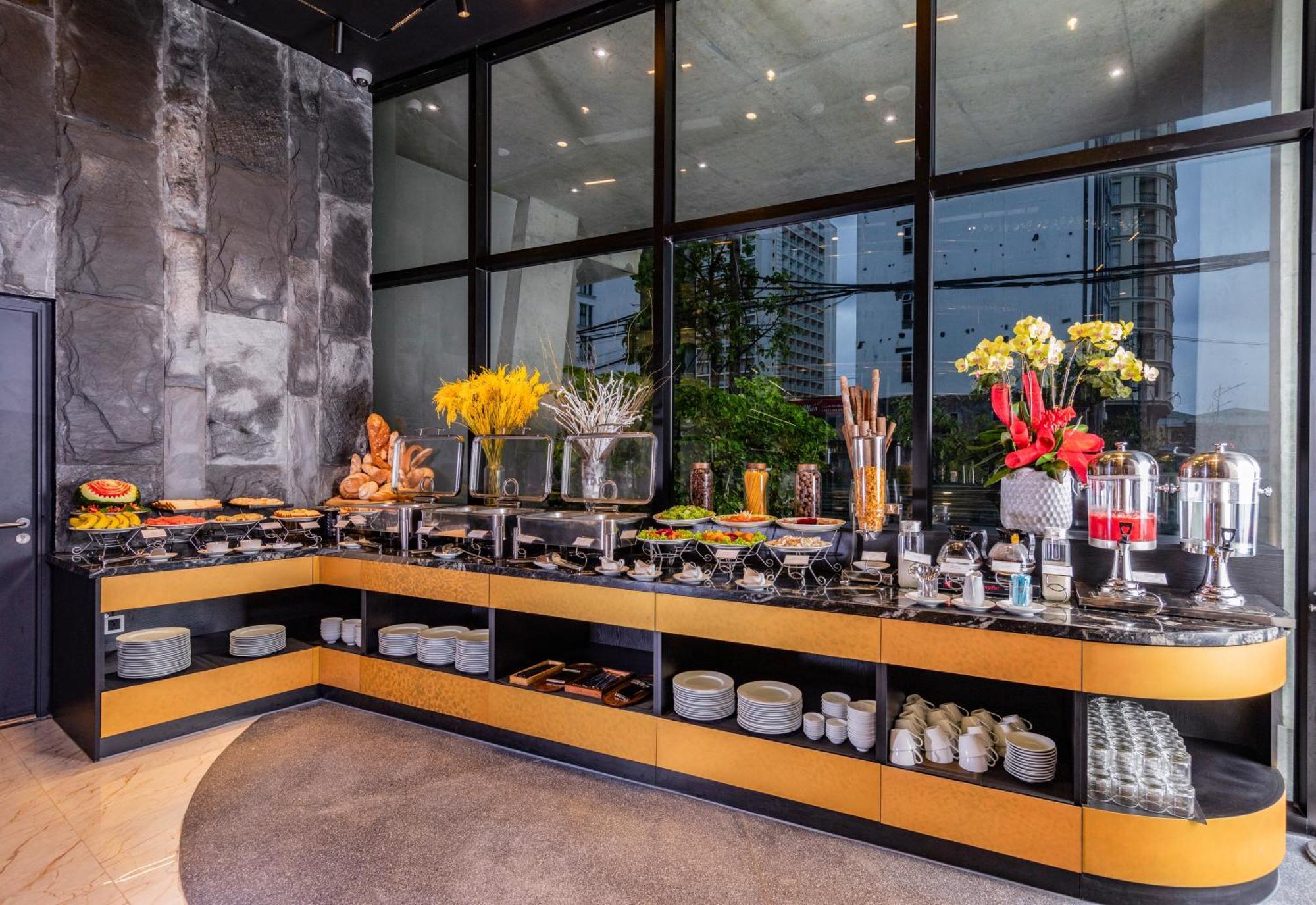 Taiyo Hotel & Apartment Дананг Екстериор снимка