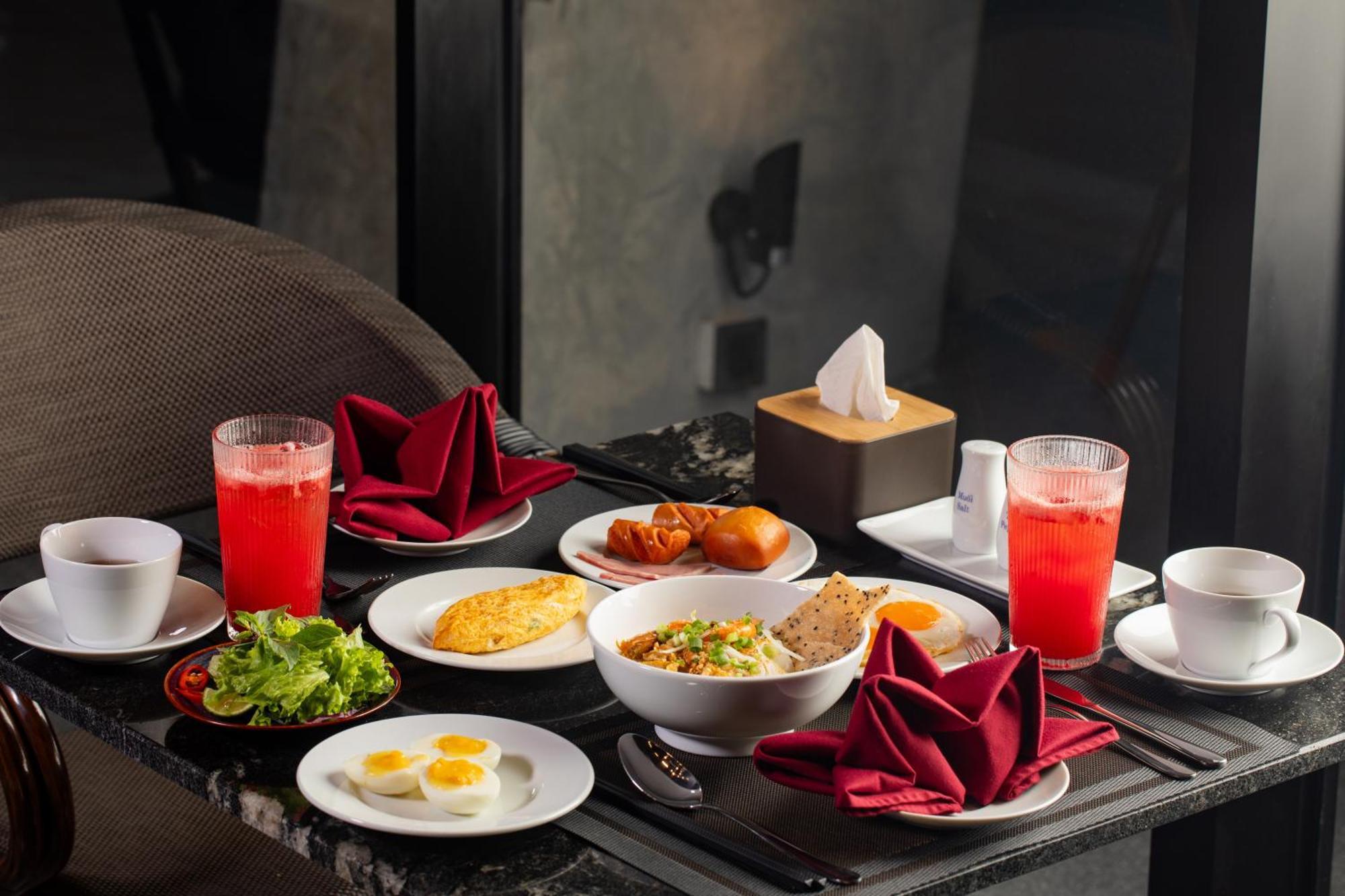 Taiyo Hotel & Apartment Дананг Екстериор снимка